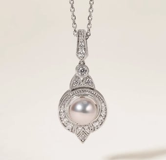 Pendentif Perle Akoya Style Art Déco 18cts