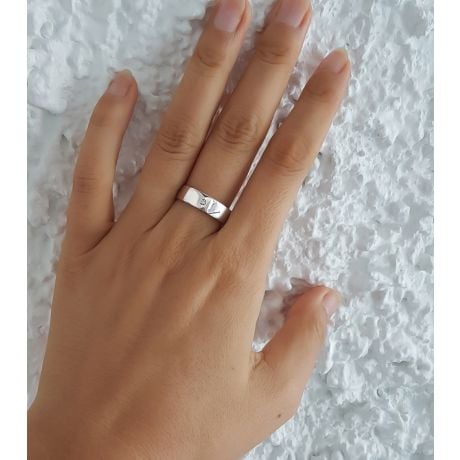 Alliance moderne et sobre pour Homme - Or blanc 750/1000  - Diamant