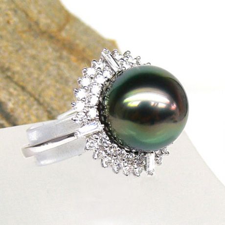 Bague auréolée de diamants - Perle de Tahiti paon rosée - Or blanc