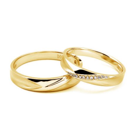 Duo d'alliances prestige. Design en diagonale. Or jaune, diamants