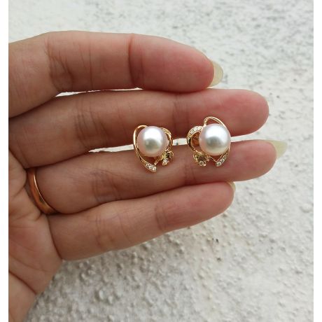 Boucles d'oreilles clous - Perles Akoya - Or jaune et Diamants