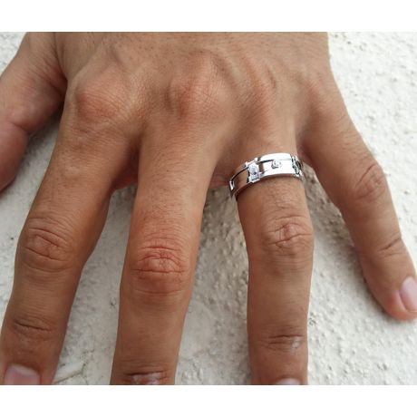 Bijouterie - Bague pour homme originale - Anneau or blanc - Diamant