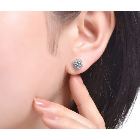Boucles Oreilles carrées diamants 0.40ct. Or blanc