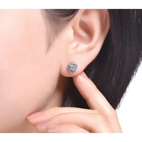 Boucles Oreilles Or blanc diamants 0.32ct. Forme goutte