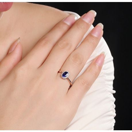 Bague Saphir ovale et diamants - Or blanc 18 carats