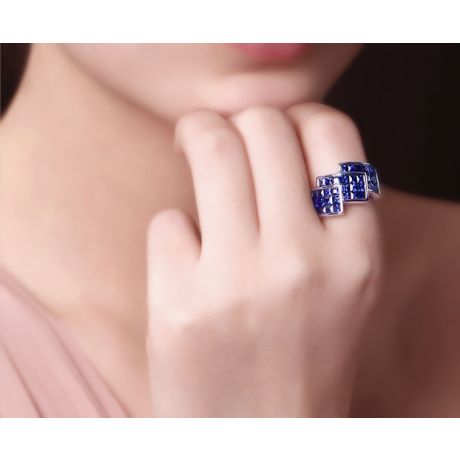 Bague or blanc pavage saphir tri-dimensionnel | Simone de Beauvoir