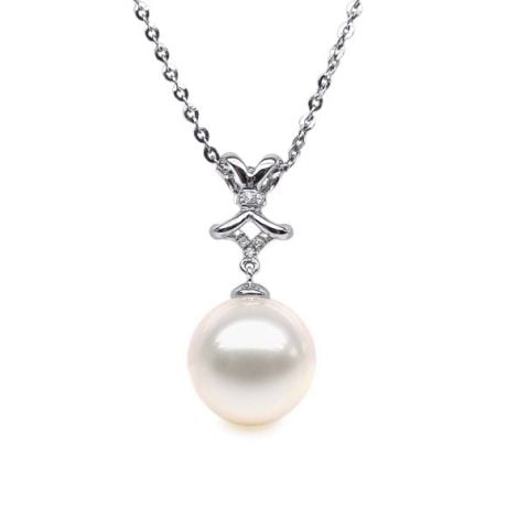 Pendentif ganse classique - Or blanc, diamants monté d'une perle