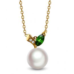 Pendentif perle Akoya. Or jaune, diamants et Péridot