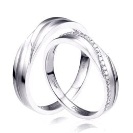 Duo d'alliances prestige - Design en diagonale -  Or blanc, diamants | Gemperles