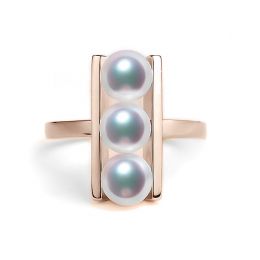 Bague 3 perles Akoya alignées et or rose 18 carats