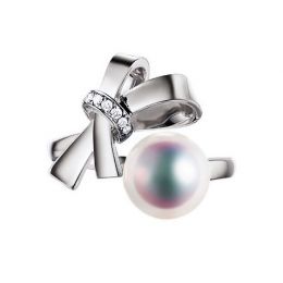 Bague Ti Noeud Koya en Or blanc avec sa sublime Perle Akoya du Japon