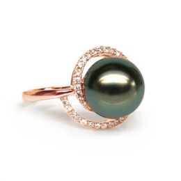 Bague or rose - Perle de Tahiti encerclée - Diamants sertis