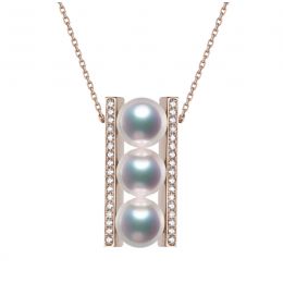 Pendentif 3 perles Akoya. Barettes or rose sertis diamants.