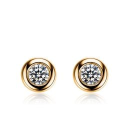 Puces diamants serties clos 0.20ct. Or jaune. Carat personnalisable