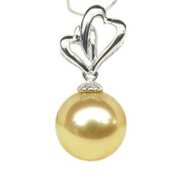Pendentif 2 coeurs d'or blanc - Perle d'Australie dorée