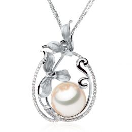 Pendentif Orchidée Or blanc, diamants et perle d'Australie 