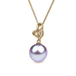 Pendentif Jeune pousse printanière. Perle lavande 10/10.5 mm