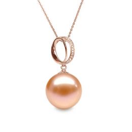 Pendentif O my god. Perle rose 10/10.5 mm, Diamants, Or rose