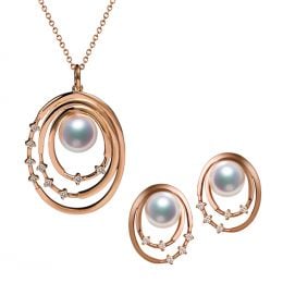 Pendentif et Boucles Kaneo. Perles Akoya, Or rose, diamants. Motifs cerclés