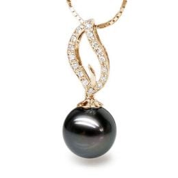 Pendentif Anegada- Passion - Perle de Tahiti, or jaune, diamants