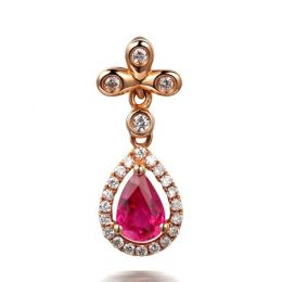 Pendentif croix latine or rose - Rubis et diamants en pendel
