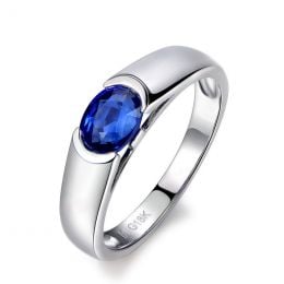 Bague de fiançailles saphir bleu intense et or blanc 18cts