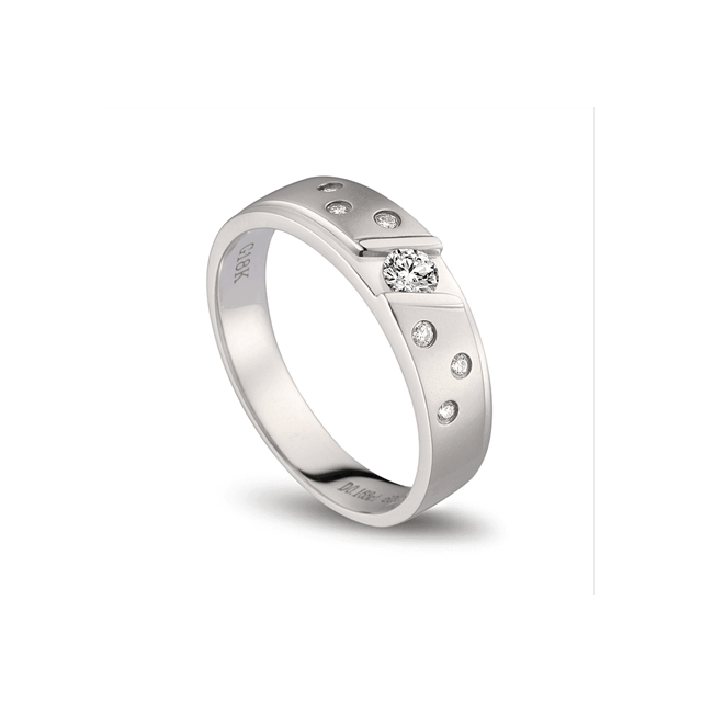 Yasmina platine