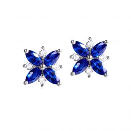 Boucle oreille fleur saphir bleu, diamant, or blanc - Véronique des ruisseaux