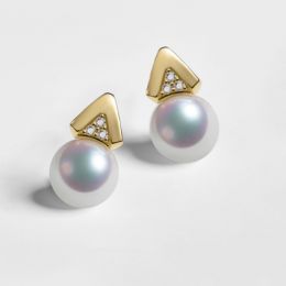 Boucles oreilles triangulaires. Perles Akoya Japon, Or jaune, Diamants