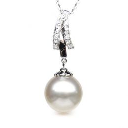 Pendentif or et diamants - Perle d'Australie blanche - or blanc