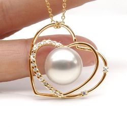 Pendentif or jaune perle Australie diamant coeur