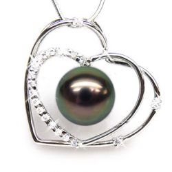 Pendentif coeur perle de Tahiti, or blanc et diamants