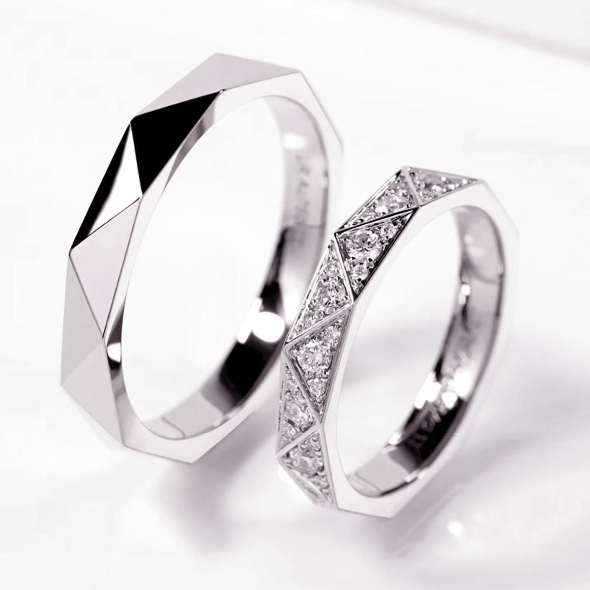 Anello Triangulaire V & I
