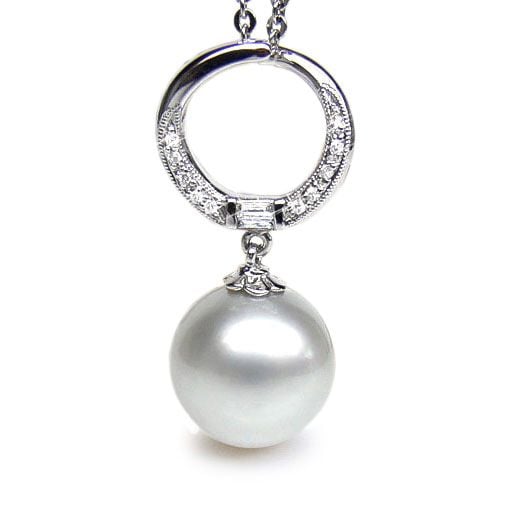Pendentif Anneau Perlé