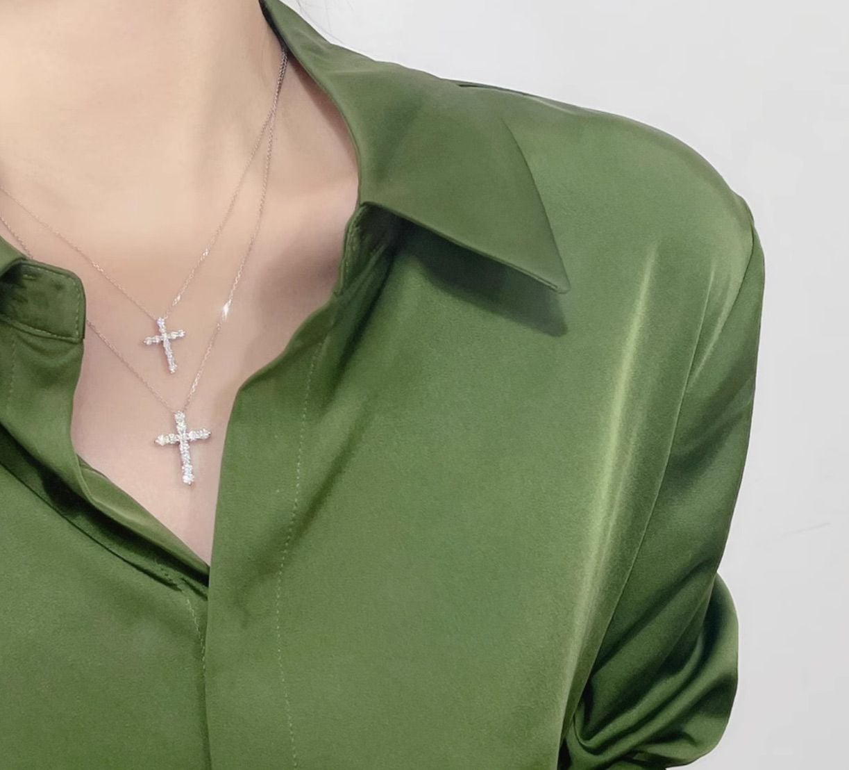 Pendentif Croix diamantée