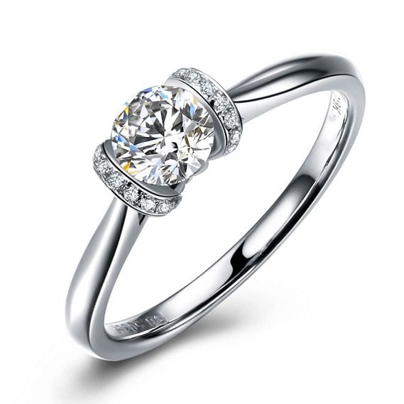 Bague Exceptionnelle offrande