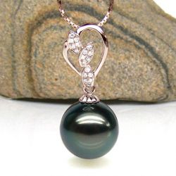 Pendentif pétales d'or rose - Diamants pavés - Perle de Tahiti