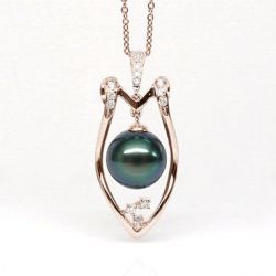 Pendentif protection - Bouclier - Perle de Tahiti - Or rose, diamants
