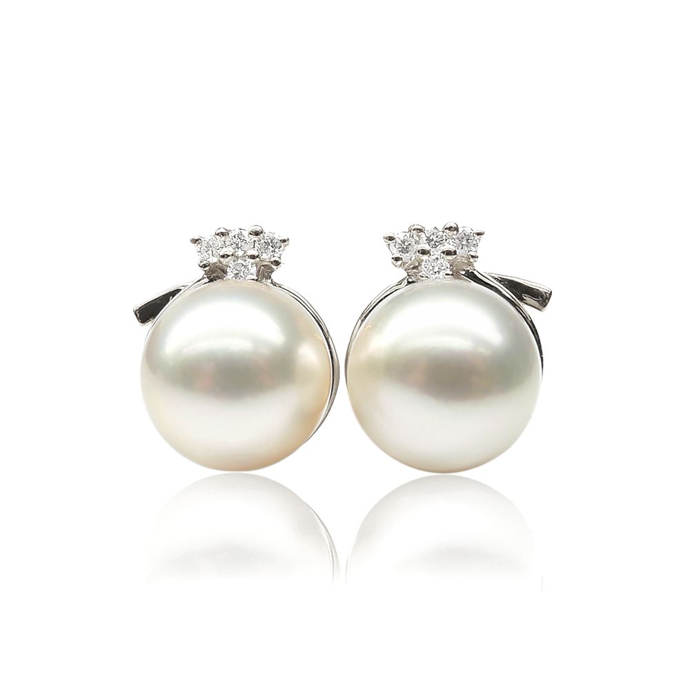 Clous d'oreilles chapeau demoiselle en perles - Or blanc, diamants - 1