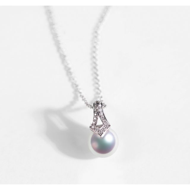 Pendentif perle du Japon Akoya. Michiko. Or blanc et diamants