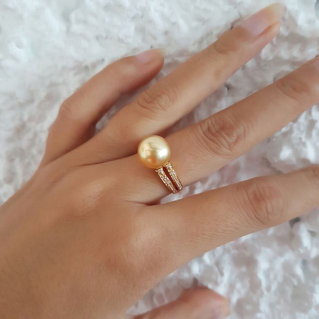 Bague des Australes - Perle d'Australie dorée - Or jaune, diamants