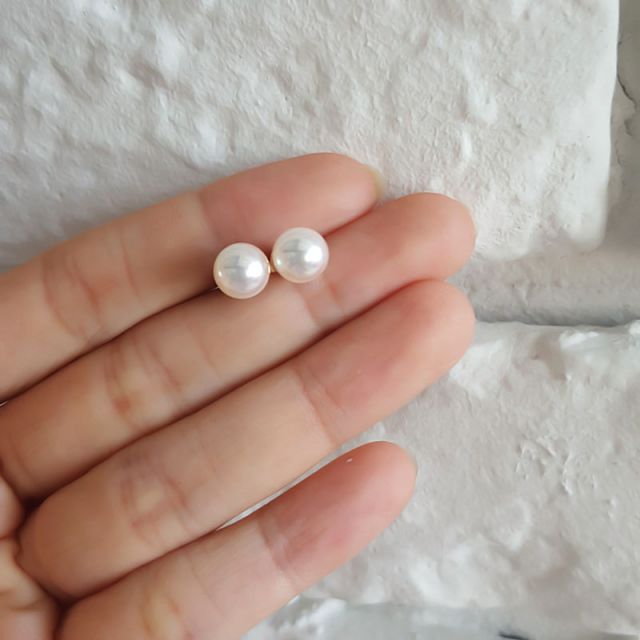 Boucles oreille or jaune - Clous oreilles perles Akoya Japon, 7.5/8mm