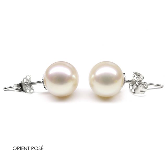 Clou oreille or blanc. Boucles perles de Chine. Perle 8/9mm