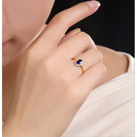 Bague Saphir ovale et diamants - Or jaune 18 carats