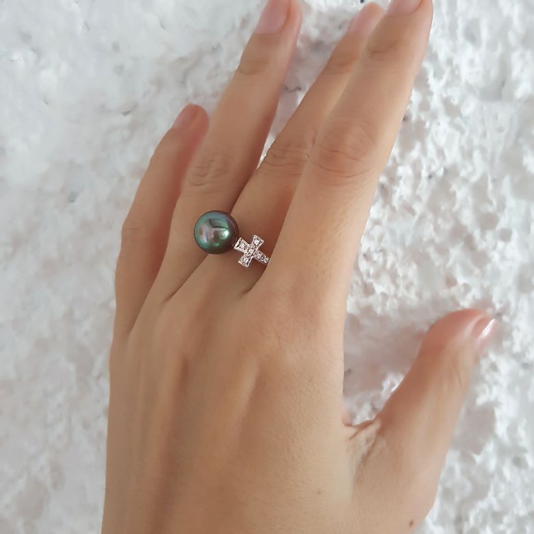Bague croix romaine - Perle de Tahiti noire paon - Or blanc, diamants - 2