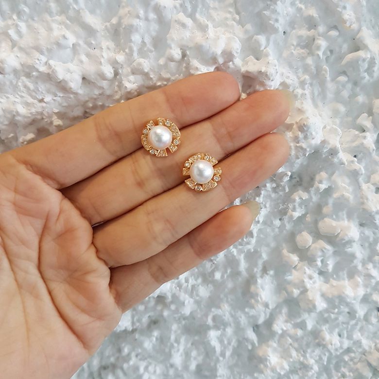 Boucles Oreilles Fleur Luxe. Perles Akoya, Or jaune, Diamants - 2