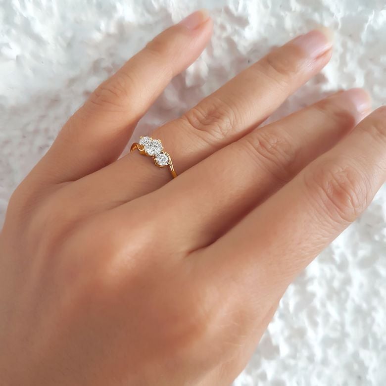 Solitaire trilogie or jaune - Bague de fiançaille 3 diamants | Trilogie - 5