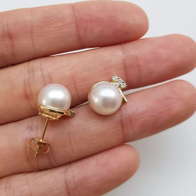 Boucles oreilles chapeau demoiselle - Or jaune, perles et diamants - 4