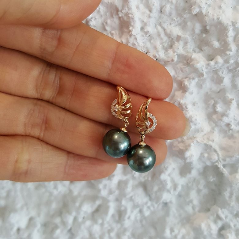 Boucles oreilles ailes - Symbole liberté - Perles de Tahiti or jaune - 2