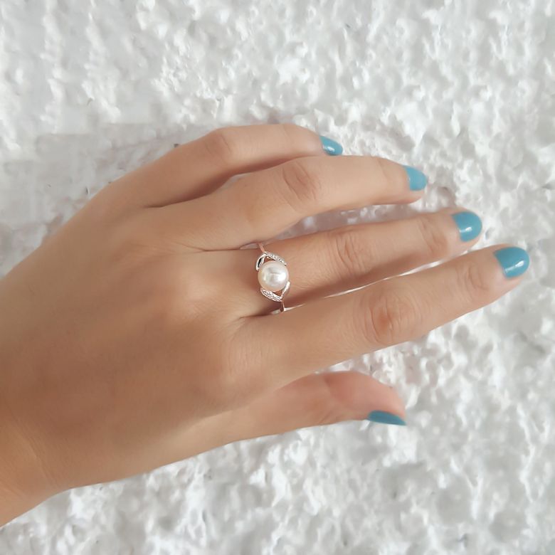 Bague pétales Or blanc, diamants et perles Akoya Japon - 11